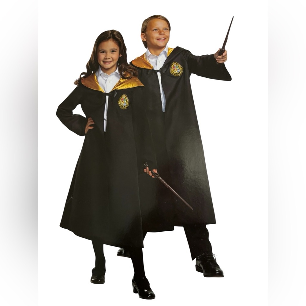 Wizarding World Harry Potter HOGWARTS Robe & Wand Costume Set Kids Sz M 7-8